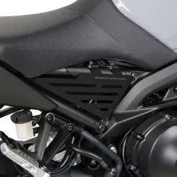 Protection latérales Barracuda pour Yamaha MT09 2014 et +