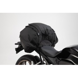 Sacoche de selle ION L 50 l. Noir. 600D polyester / Vinyle souple.