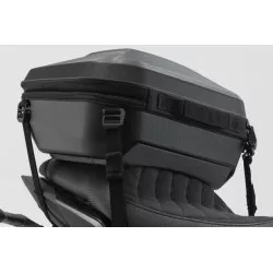 Topcase URBAN ABS  16-29 l. Variante arrimer. Plastique ABS. Noir.