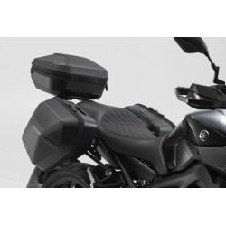 Systeme Topcase URBAN ABS Noir. Suzuki GSF 600 / 650 / 1200 / 1250.