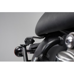 Adaptateur pour support SLC gauche Triumph Bonneville T100/T120 (16-).