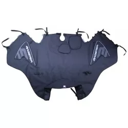 Tablier Bagster 7577CB BOOMERANG, Noir, pour Suzuki Burgman 125 et 200 2014 et +
