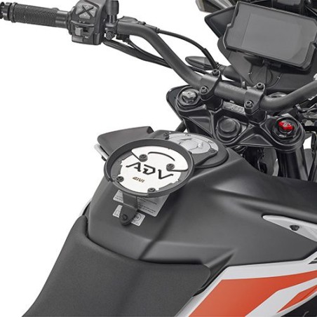 Bride Givi TANKLOCK BF51 pour fixation sacoche réservoir pour KTM 390 et 790 Adventure 
