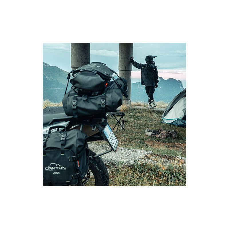 Givi voyager panniers on sale