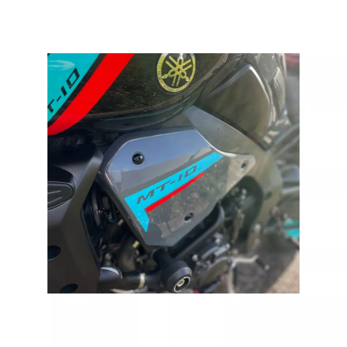 New 2025 Yamaha MT-10, De Pere WI | Specs, Price, Photos | Ice Storm