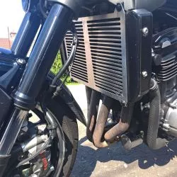 Grille de radiateur Pyramid Plastics Aluminium pour Kawasaki Z900RS / Café / SE 2021 et +