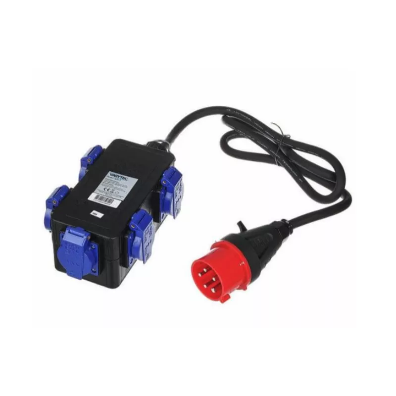 Prise adaptateur camping 380V idéal pistards Tech2Roo