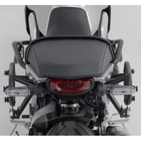 Kit de valises latérales SW-MOTECH URBAN ABS 2 x 16,5 litres pour Honda CB1000R 2021 et +