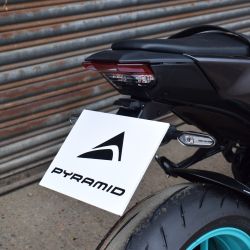 Support de plaque Pyramid pour Yamaha MT09 / SP 2024 et +