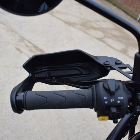 Protège-mains Pyramid noir mat Royal Enfield Himalayan 450 2024 et +
