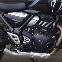 Cache-câble d'accélérateur Pyramid Triumph Speed ​​400 2023 et +