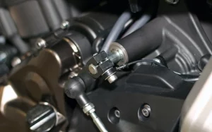 Quickshifter Easy de Healtech Quick shifter Easy de Healtech : capteur sur sélécteur de vitesse